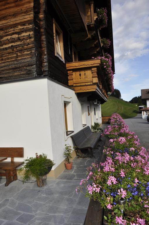 Gaestepension Klammer Kartitsch Exterior photo